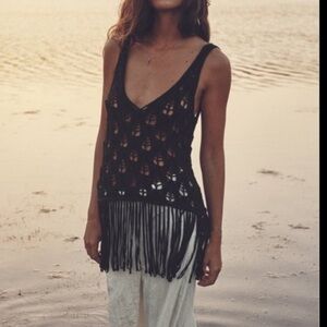 Spring /summer 🌺 NWT ZARA VACATION Crochet Knit Fringe SIZE M and L 
🚨firm price